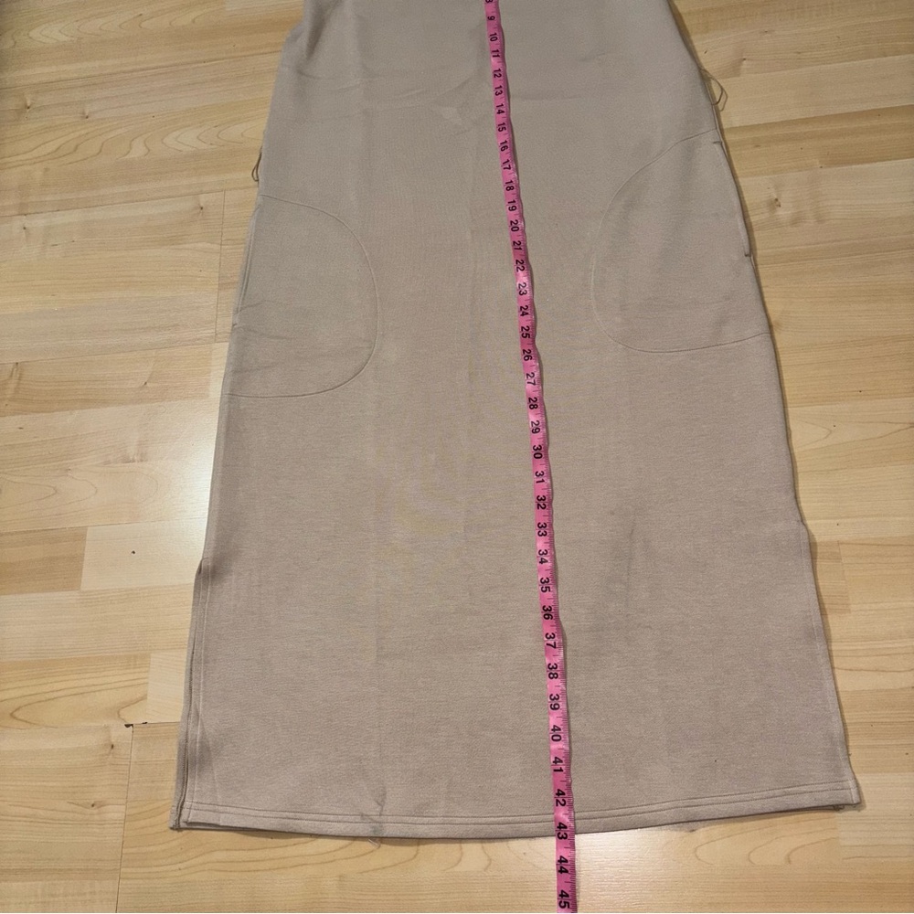 SPANX Air Essentials Sleeveless Scuba Knit Tank Dress Boxy Tahini Sz Medium NOTE - Picture 7 of 9